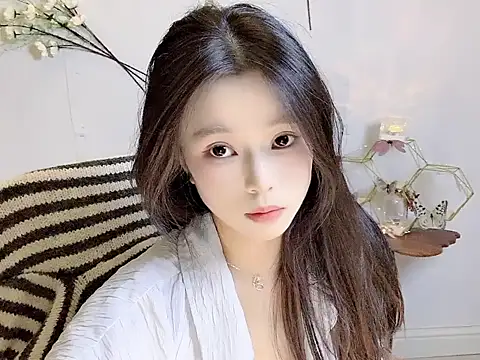 XiaoYi668866 stripchat live cam model