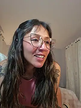 Mar_puentes stripchat live cam model