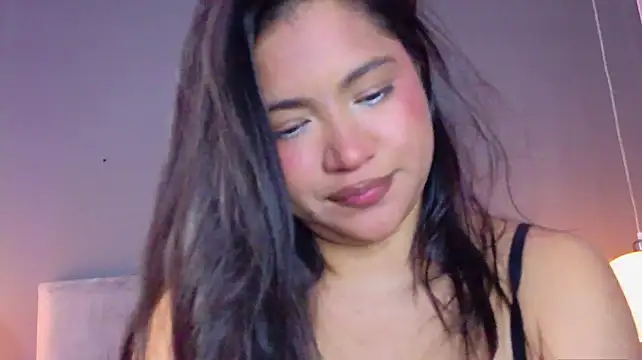 Kendal_Foxx_ stripchat live cam model