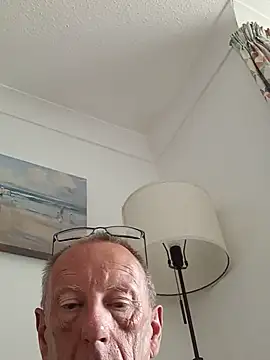 degsyjohn stripchat live cam model