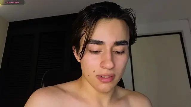 Connorr_01 stripchat live cam model