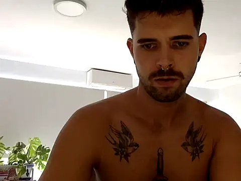 Benistripp stripchat live cam model