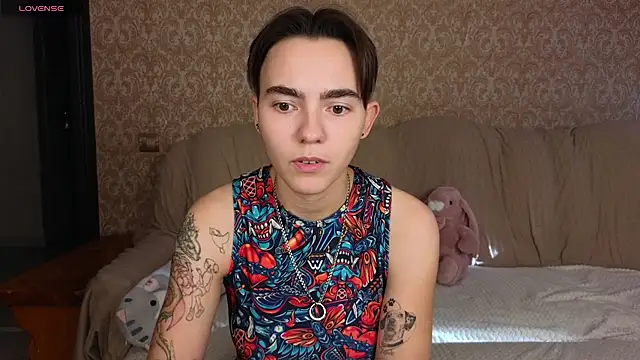 Lilihere_ stripchat live cam model