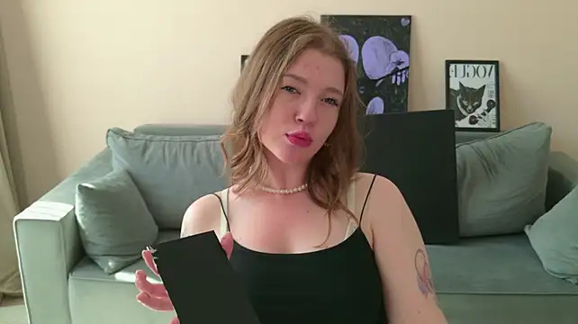 AmelieBlosom stripchat live cam model