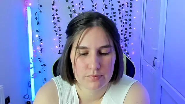 LunaVenom stripchat live cam model