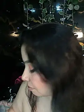 Urfavlatina stripchat live cam model