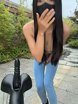 xiao-Lin stripchat live cam model