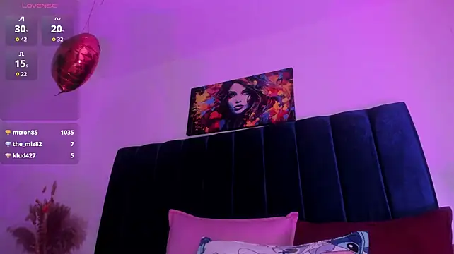 Lucy_wish1 stripchat live cam model