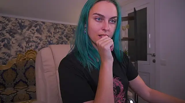 RayeReam stripchat live cam model