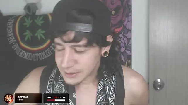 AndyBetti stripchat live cam model