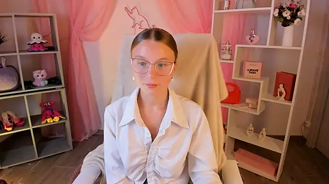 Elli_Frankenweenie stripchat live cam model
