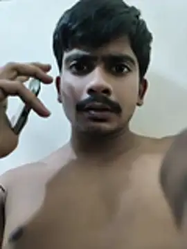 12ashujii stripchat live cam model