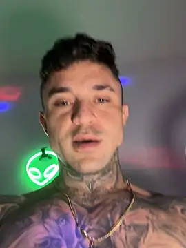 VictorSalen stripchat live cam model