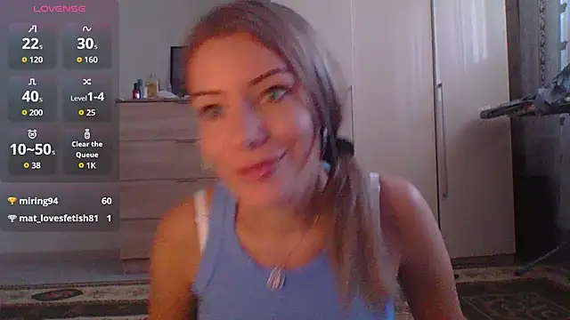 Softy_Aura_ stripchat live cam model