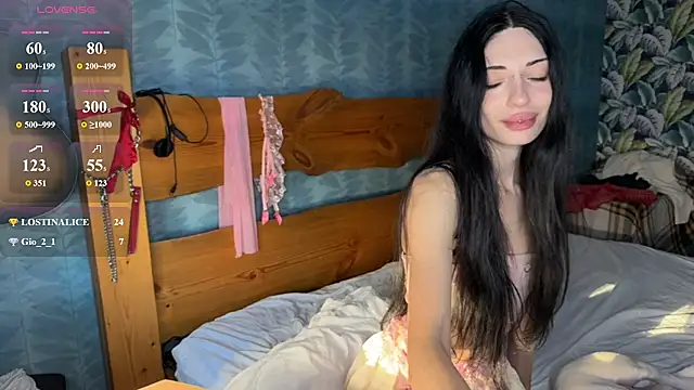 Milkassi_li stripchat live cam model