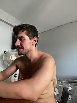 DominantVibe stripchat live cam model