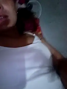 mia0033 stripchat live cam model