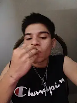 Oliver_LA stripchat live cam model