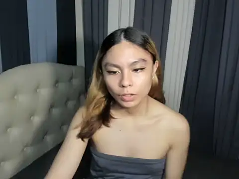 PpyangFoxx stripchat live cam model