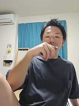 Earth_001 stripchat live cam model