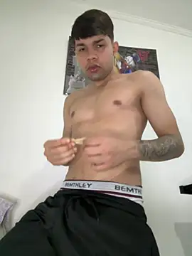 newdelight stripchat live cam model