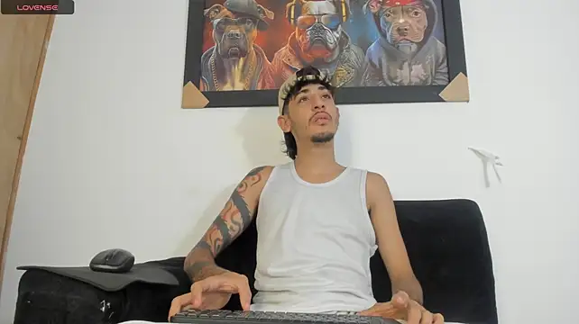 SKINNY_BOSS stripchat live cam model