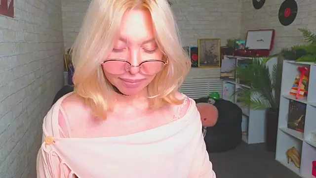 Wendy_Waves stripchat live cam model