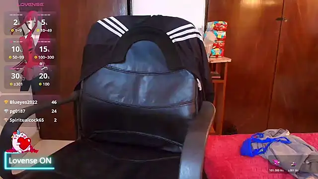 Kataleyamilf69_ stripchat live cam model