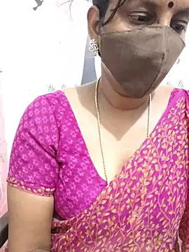 Tamil_Meera12 stripchat live cam model