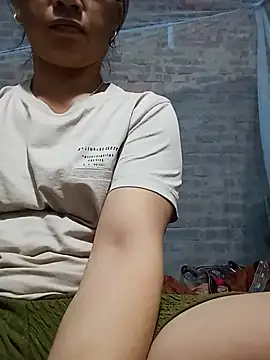 Heli_pusy stripchat live cam model