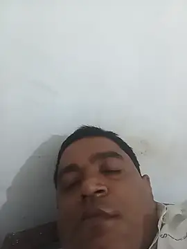 deshilnd stripchat live cam model