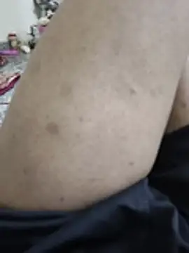 12ashujii stripchat live cam model
