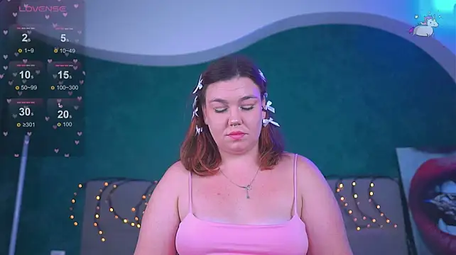 Lilumytrend stripchat live cam model