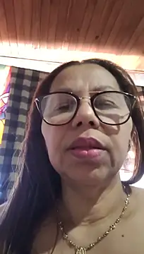 Ladymilf12 stripchat live cam model