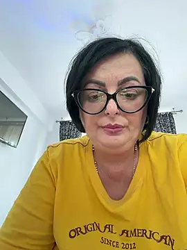 Amandamuller1982 stripchat live cam model