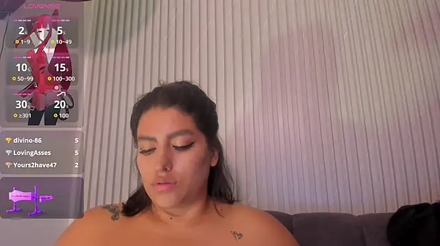 AmbarBrownn1_ stripchat live cam model