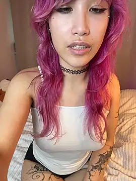 MikiMikiLeak stripchat live cam model