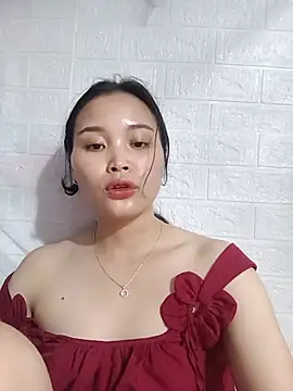 Akile98 stripchat live cam model