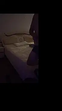 leihuu678 stripchat live cam model