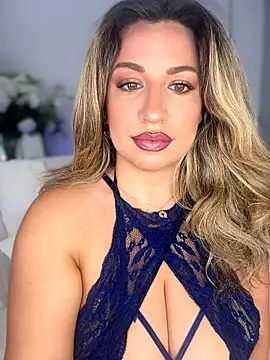 miamellycious stripchat live cam model