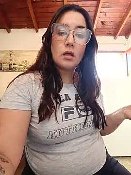 SaloGray8 stripchat live cam model