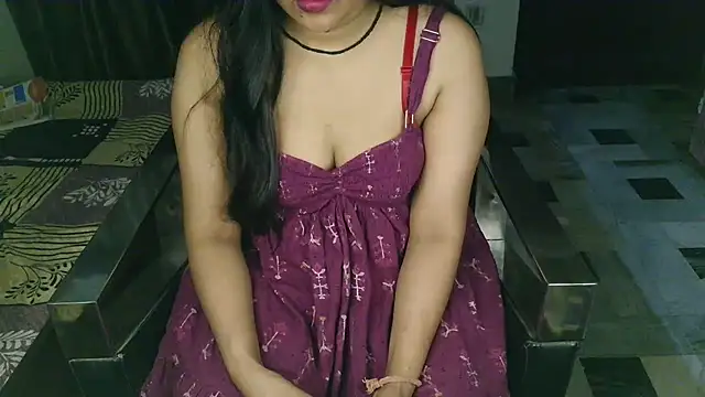 aarushi_sharmaa stripchat live cam model