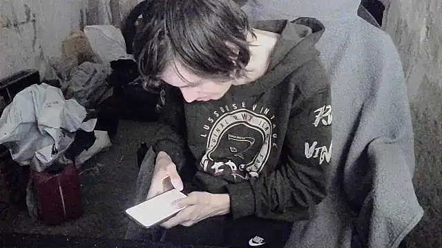 makarov1993 stripchat live cam model