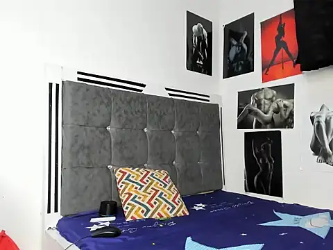 Qutekiller stripchat live cam model