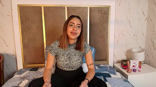 TamaraRossi stripchat live cam model