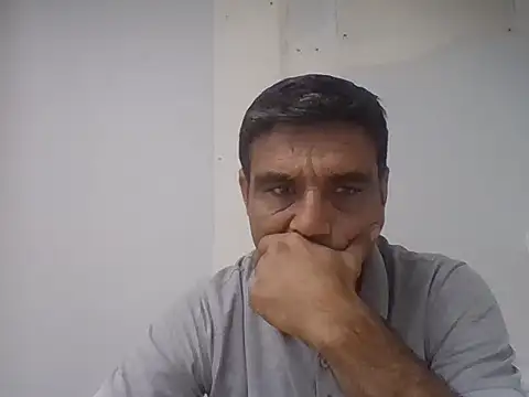 tarkan2525 stripchat live cam model