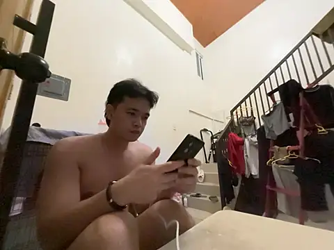 itsyoboy_asian stripchat live cam model
