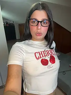 vanessafasanellivip stripchat live cam model
