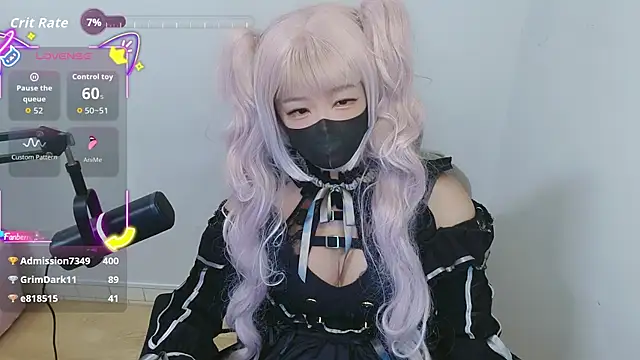 yayalovediaper1002 stripchat live cam model