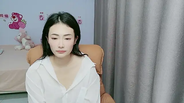 xiaoxuanzaibu stripchat live cam model